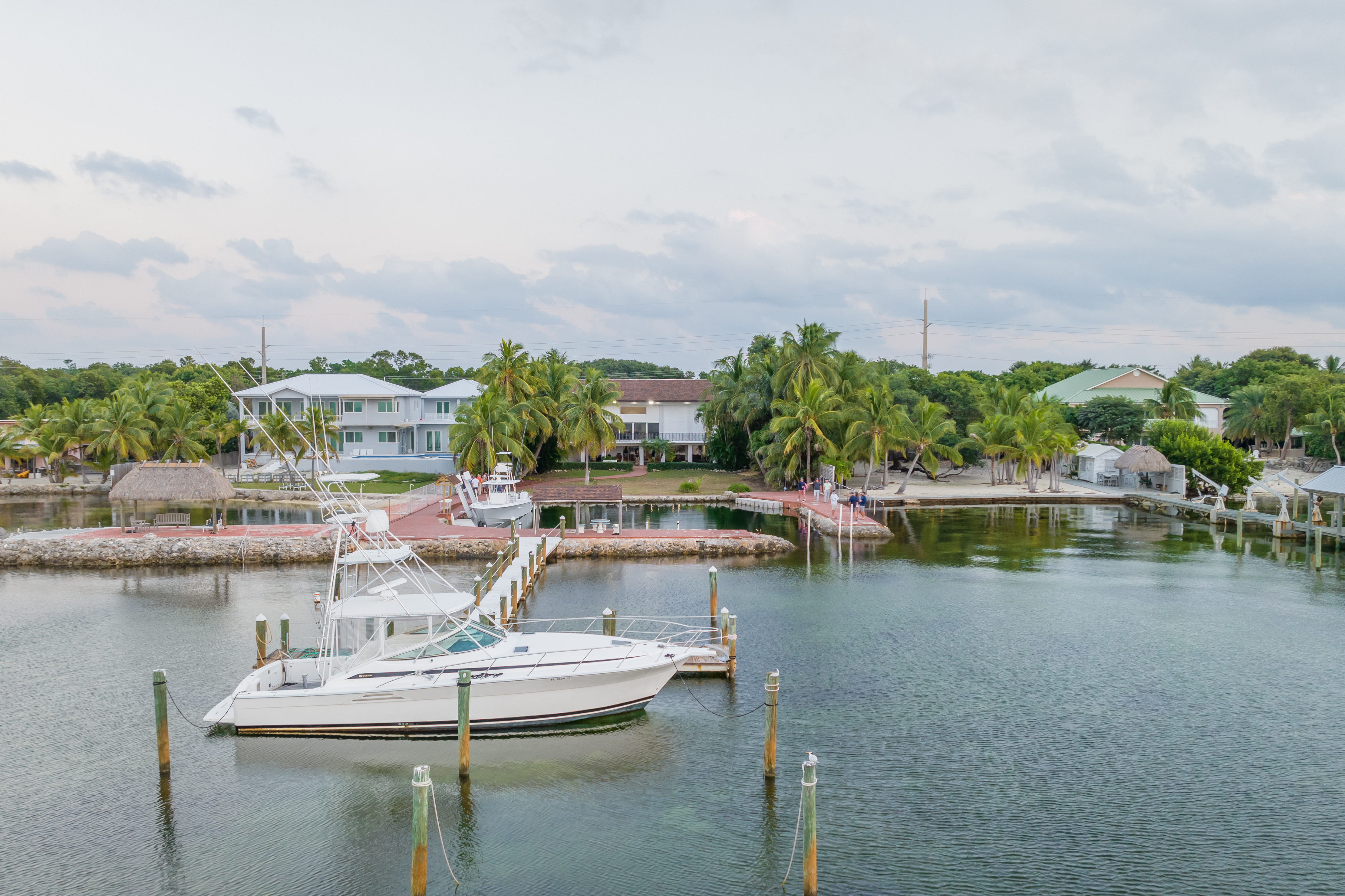 LUXURY REAL ESTATE PRODUCTION